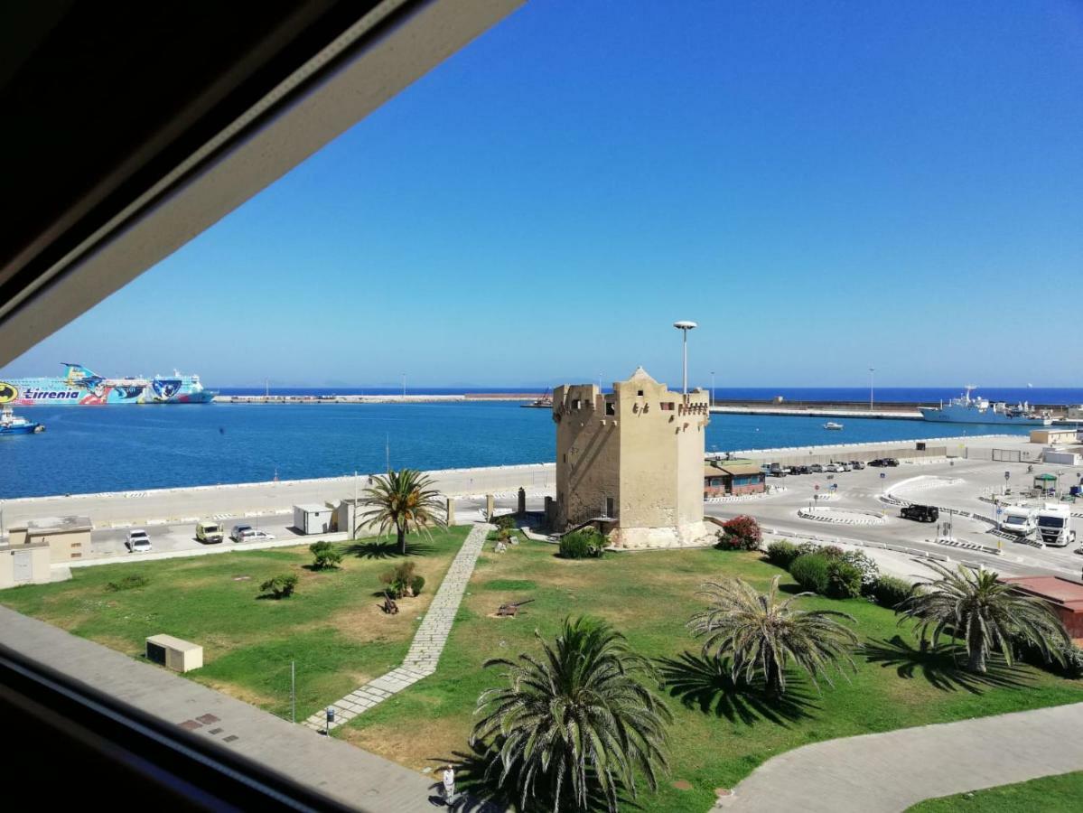 شقة Attico "Elisa" Vista Mare بورتو توريس المظهر الخارجي الصورة