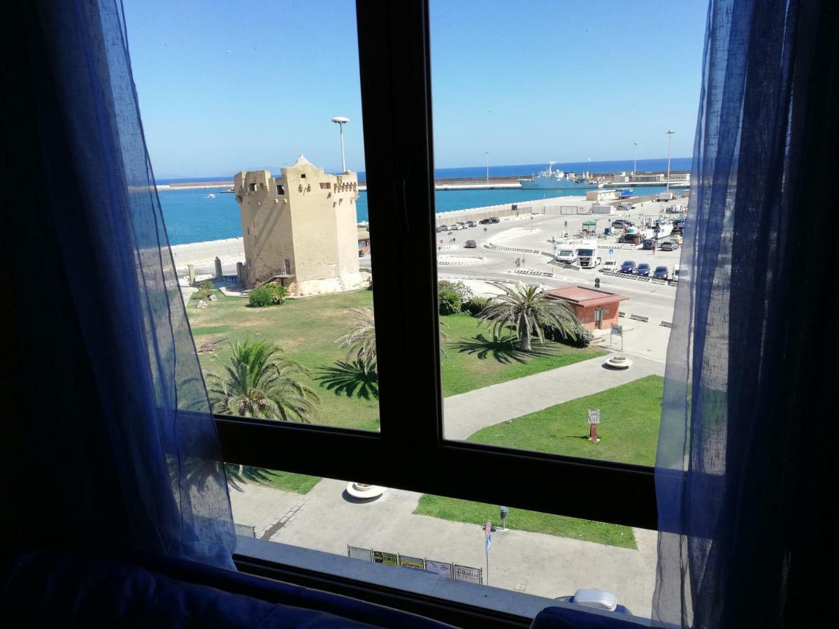 شقة Attico "Elisa" Vista Mare بورتو توريس المظهر الخارجي الصورة